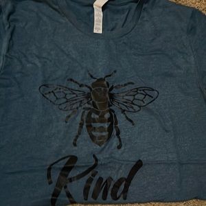 💚 3/$15 Bella canvas shirt